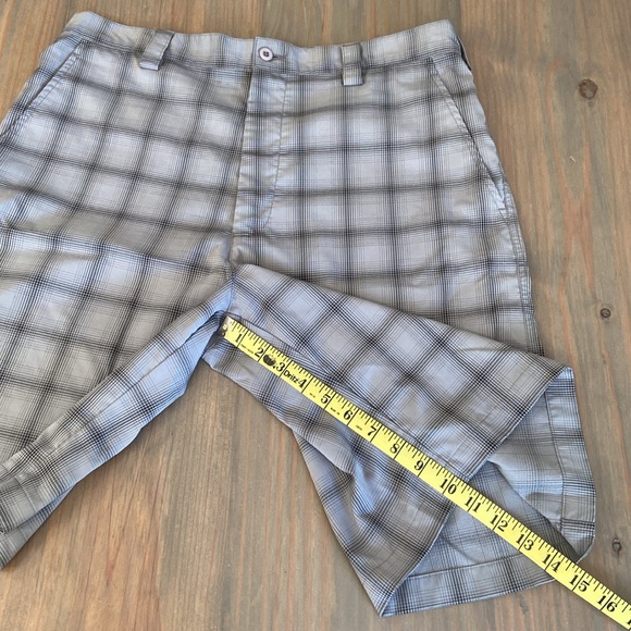 TGIF TOUR shorts - size 34 waist - Picture 4 of 5